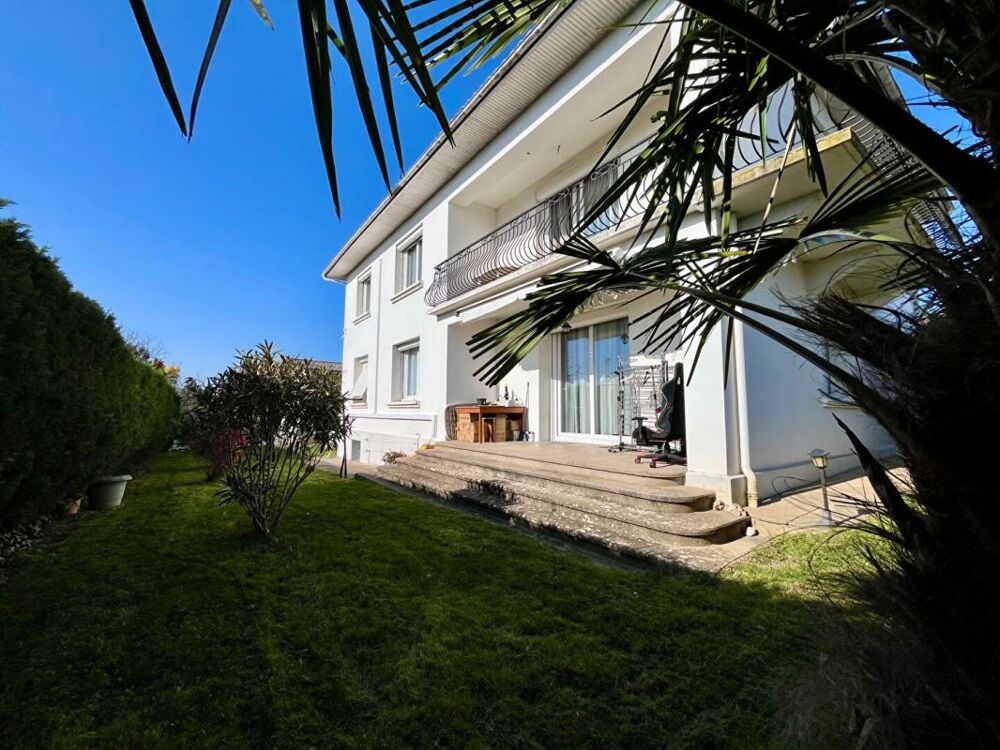 Maison T8 de 215 m² - Boé