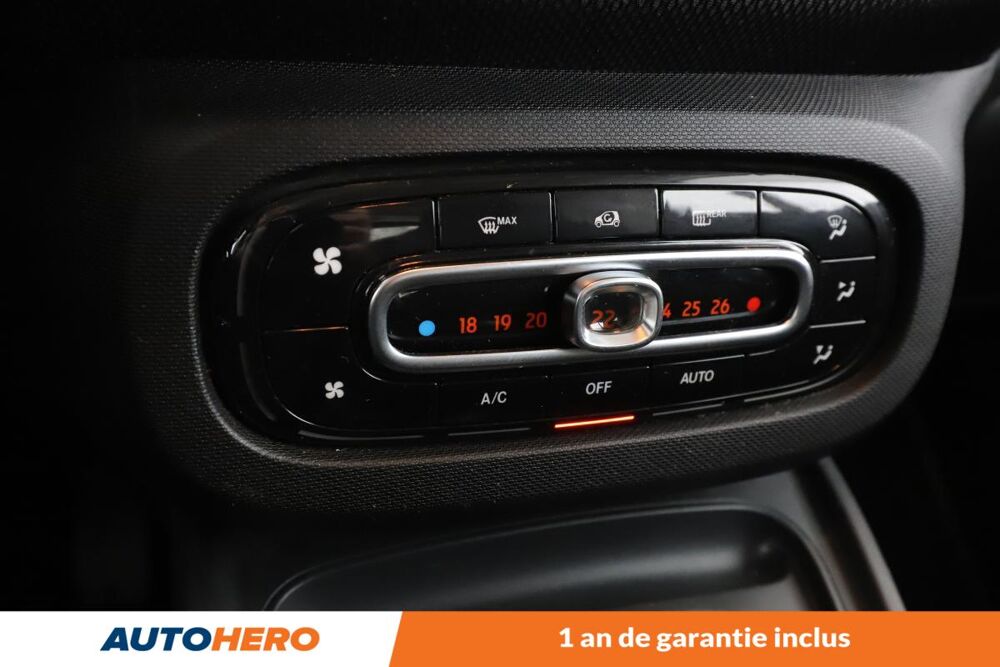 ForTwo 1.0 Passion Twinamic 71 ch 2016 occasion 92130 Issy-les-Moulineaux