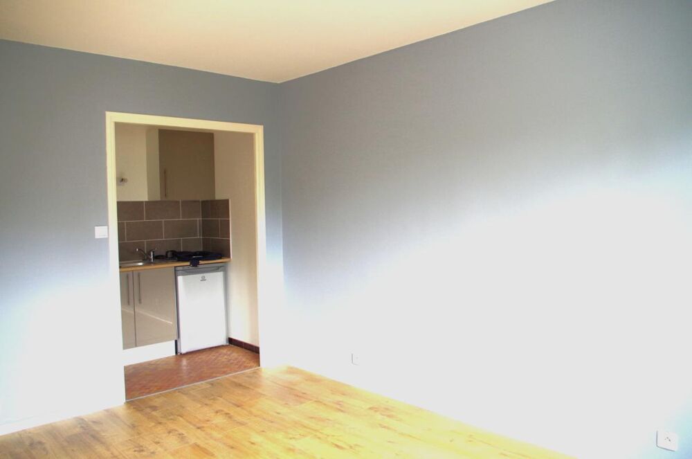 Appartement À Vendre - Pour investisseur - Studio de 22M2 - Résidence avec parking fermé