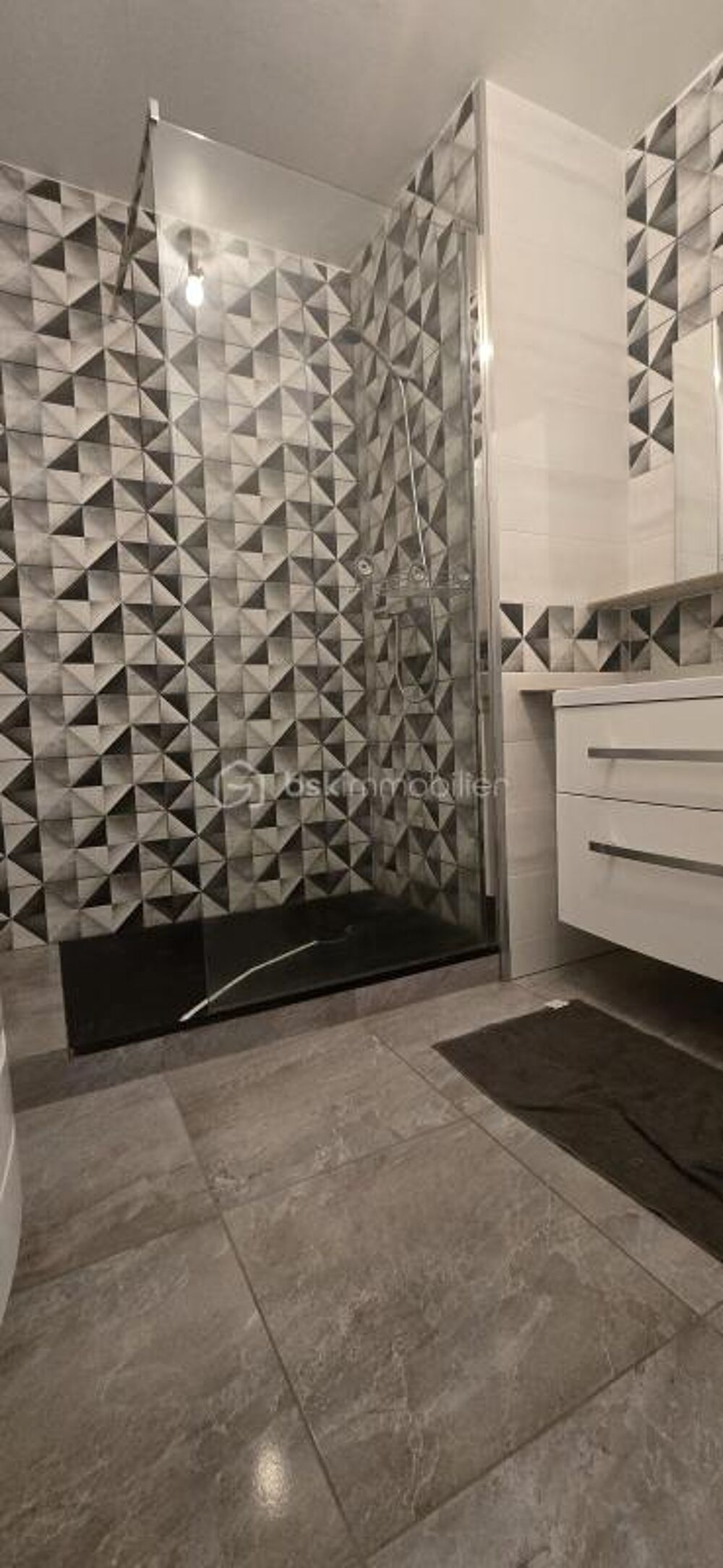 Vente Appartement Appartement T4 lumineux avec balcon – Environ 70 m² Cholet