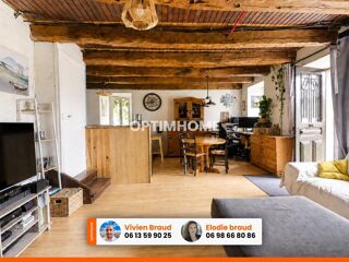 Vente Maison À VENDRE – Maison 4 pièces, 3 chambres avec grange, ancienne étable et terrain d'environ 1 hectare à Sauvat (Cantal) Sauvat