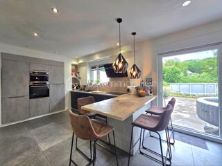  Maison à vendre 7 pièces 187 m²