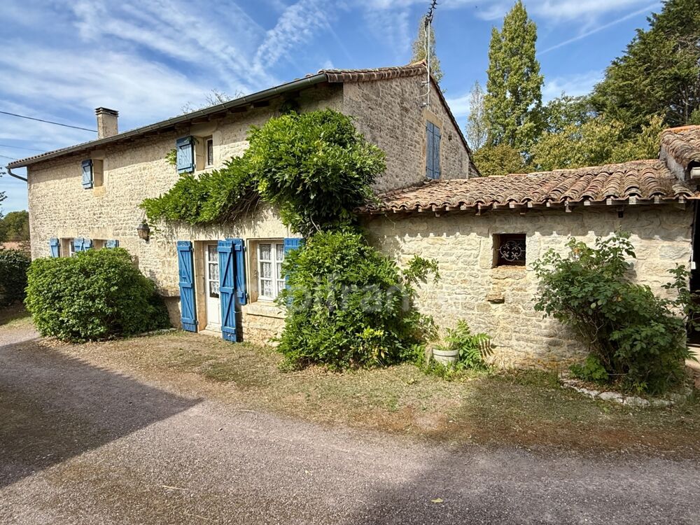 ? Maison en pierre pleine de caractère avec potentiel locatif  proche de Cherveux