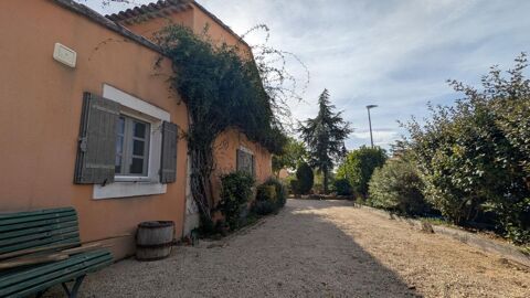   Maison  7 pièce(s) 185 m2 Maison - 7 pièce(s) - 185 m²