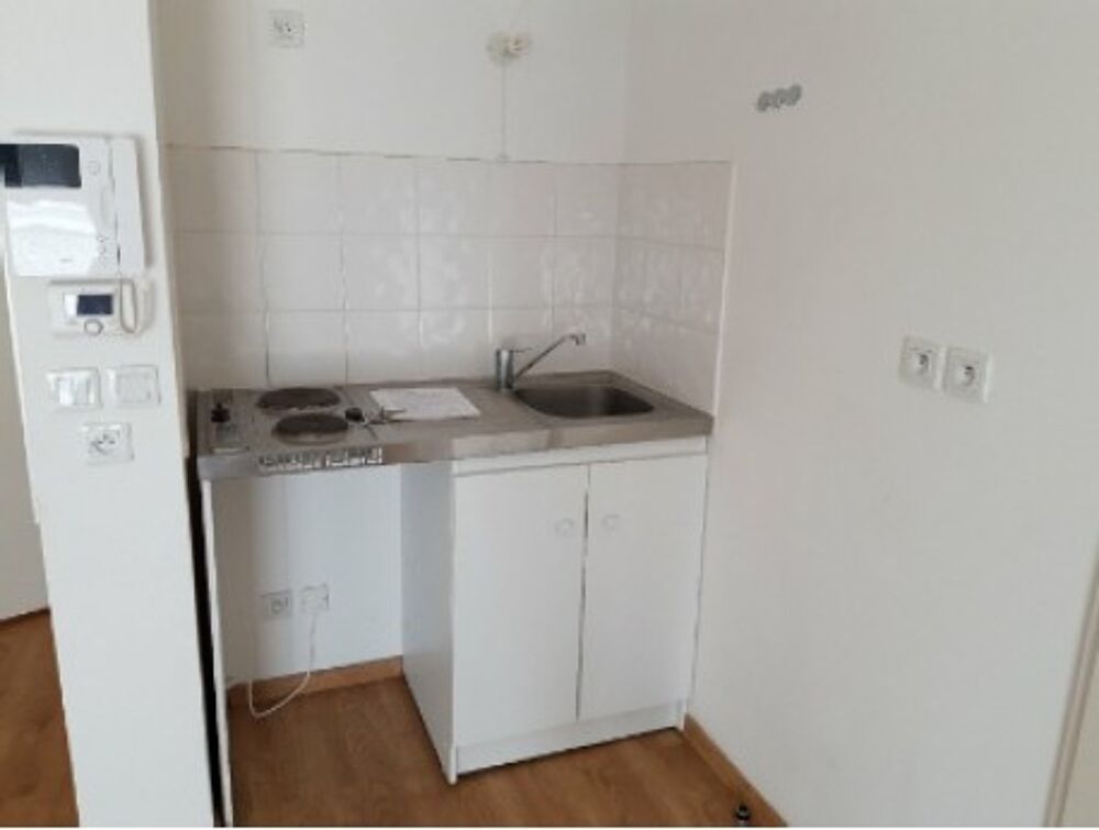 Location Appartement T2 avec balcon et parking à MERIGNAC Merignac