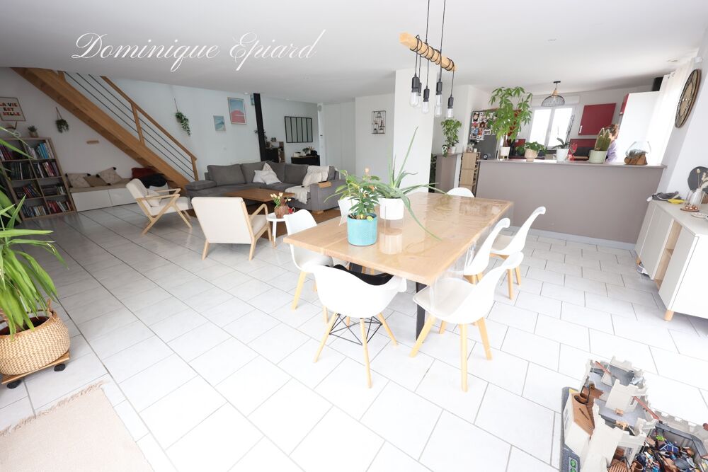 Vente Maison Maison habitable de suite, belles prestatations, école et voie verte à pied Nouaillé Maupertuis Nouaille maupertuis