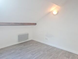  Duplex/triplex � louer 2 pi�ces 24 m� Clermont ferrand