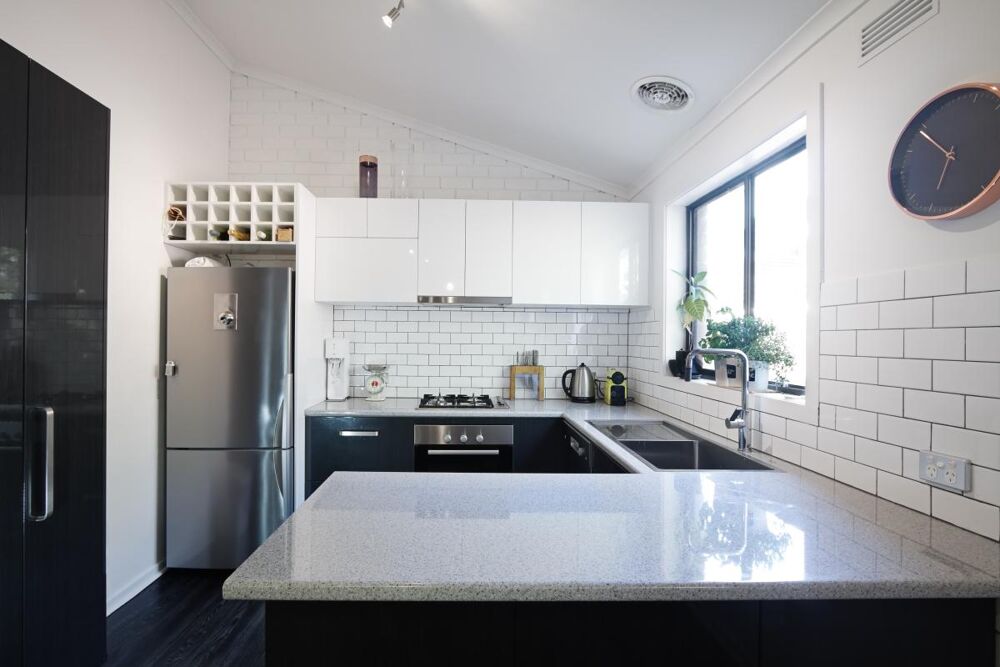 ** MAISON NEUVE - 5PIÈCES AVEC JARDIN PRIVATIF - proximité GARE