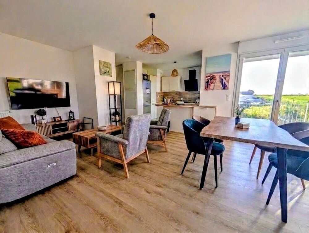 Vente Appartement URGENT : Aux portes de Caen et à 10 mn de la plage de Ouistreham, beau T3 avec grand balcon sans vis à vis Ouistreham