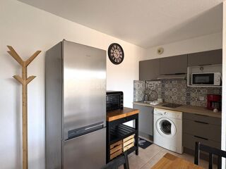 Location Appartement Location T2 meublée - terrasse + place de parking - piscine - résidence sécurisée Carcassonne