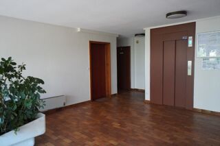  Appartement à louer 1 pièce 29 m²