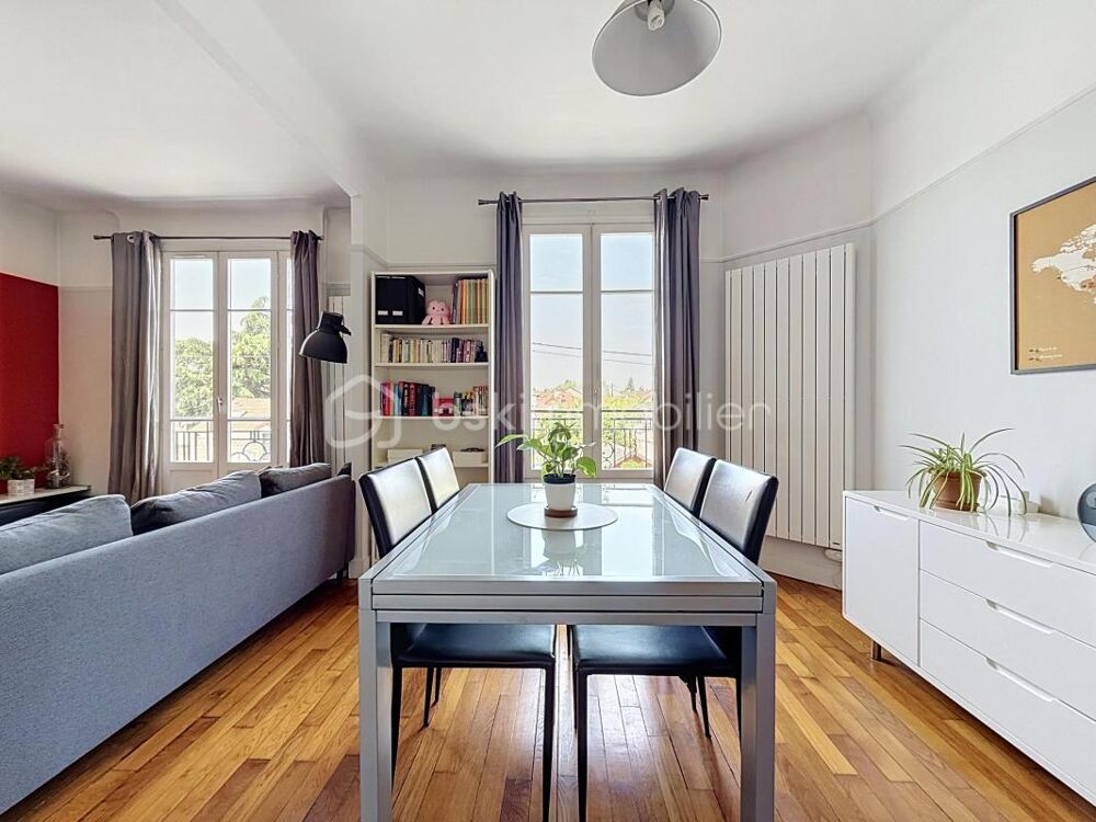 Vente Appartement LE MESNIL LE ROI T3 69M² AVEC 2 CAVES Le mesnil le roi
