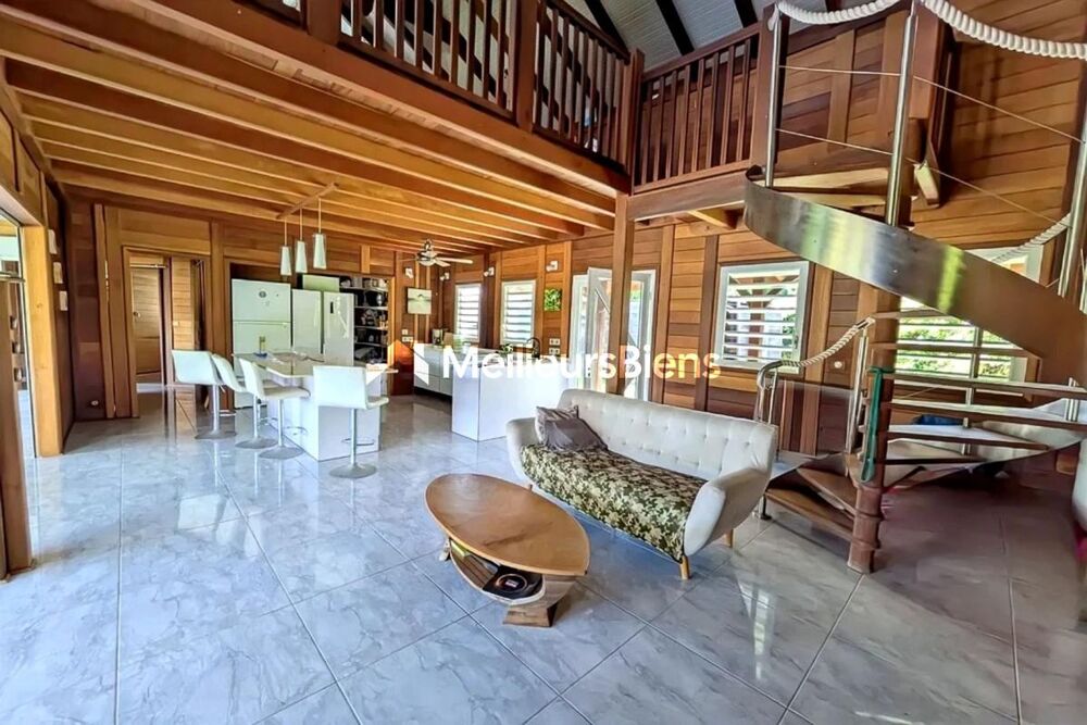 à vendre  Maison Goyave (97128)