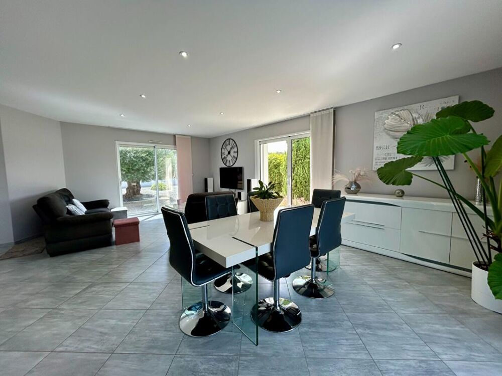 Vente Maison A vendre, superbe maison de plain-pied à Boulazac-Isle-Manoire 24750 Boulazac isle manoire