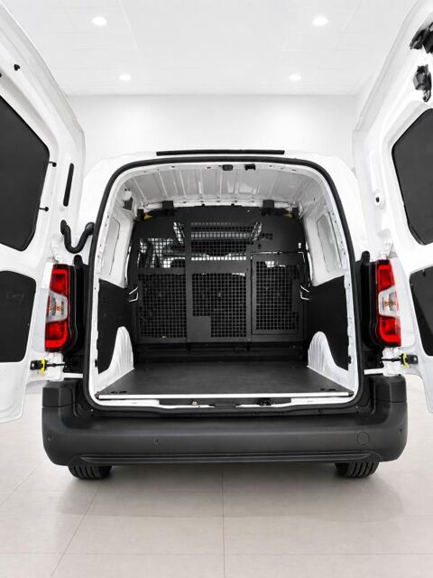 Partner 1&deg; Main / 1.5L BLUE HDI 100cv de 2022 version CABINE APPROFO 2022 occasion 60430 Abbecourt