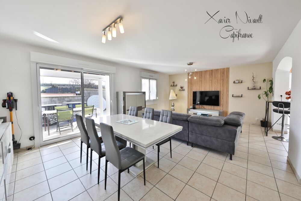 Maison à vendre 5 pièces proche de PONT DE VAUX (01)