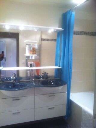  Appartement à louer 4 pièces 73 m²