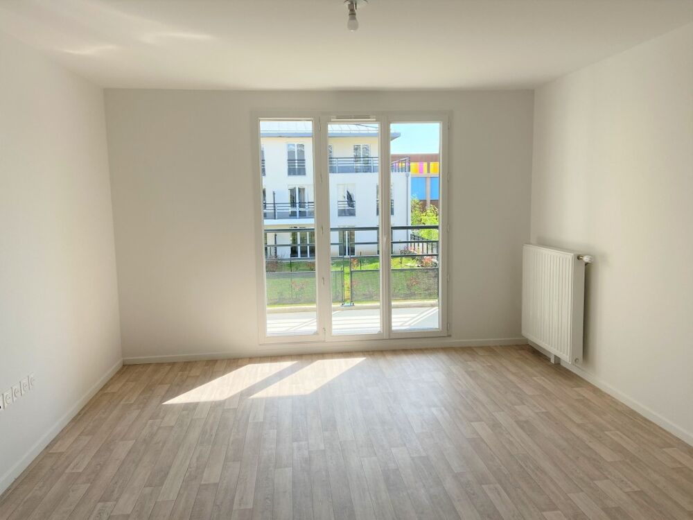Location Appartement T3 avec balcon et parking à CORBEIL-ESSONNES Corbeil essonnes