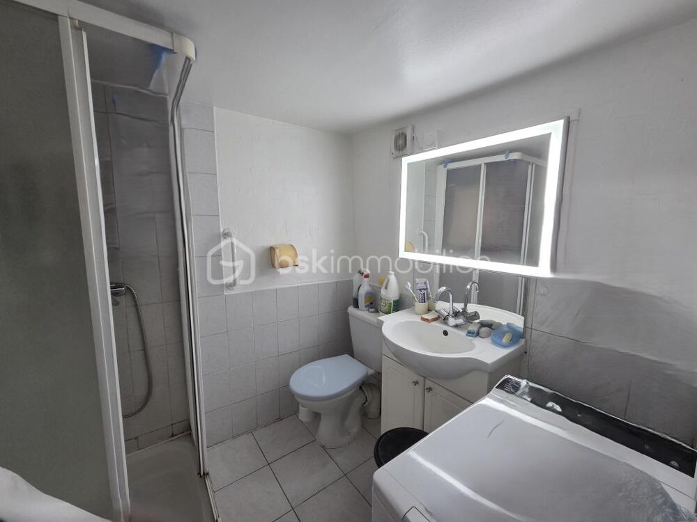 Appartement STUDIO Hyper centre Voiron 55 000 €