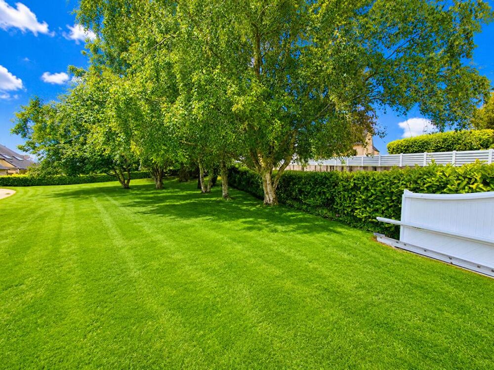 Magnifique propriété de charme de 186 m2 - Longère entièrement rénovée avec beaucoup de potentiel (150 m2 aménageable de plus)