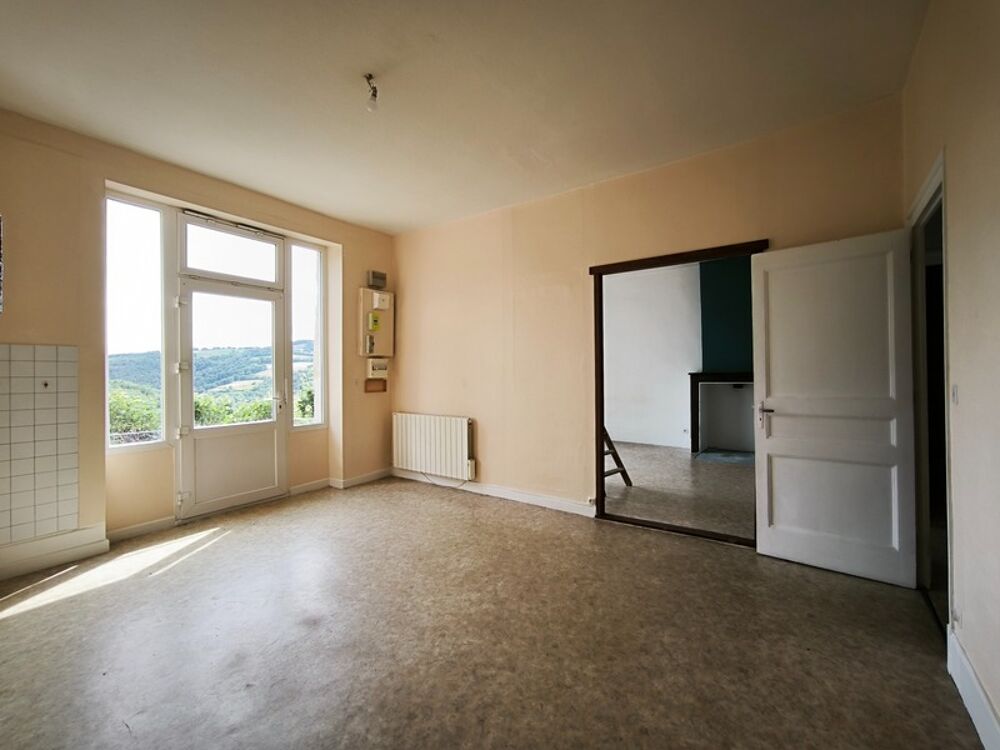Location Maison Maison T3 de 92,90 m² avec jardin, cave et stationnement – Sainte-Catherine Sainte catherine