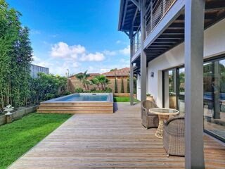  Villa à vendre 6 pièces 180 m²