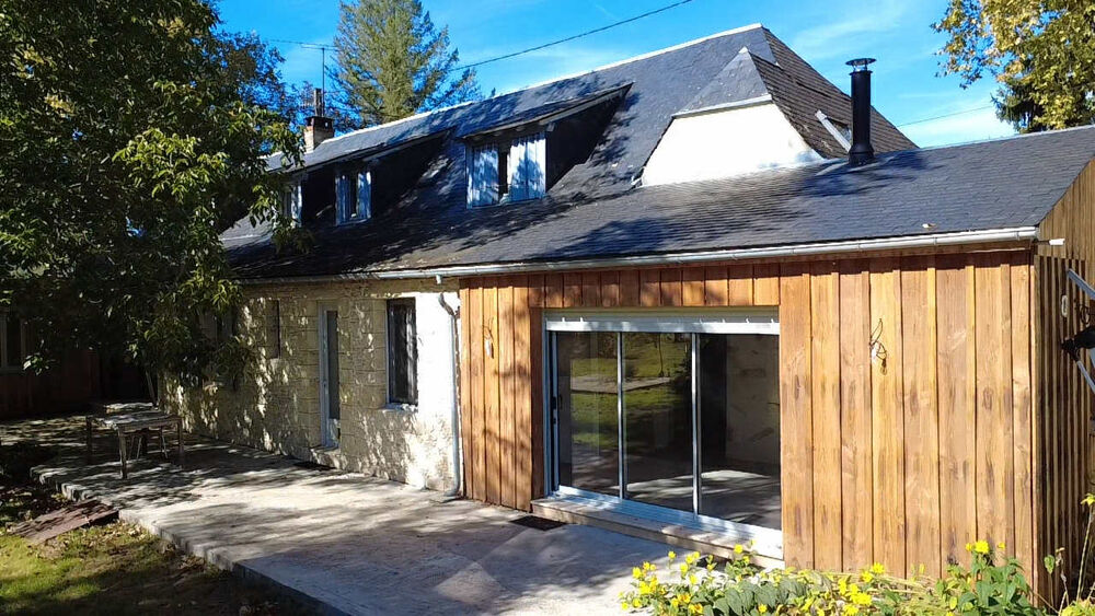 Vente Maison Grande maison à Montignac Lascaux avec parc et sa piscine couverte Montignac lascaux