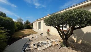  Maison à vendre 8 pièces 200 m²