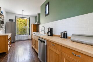 Vente Maison VILLENEUVE-LE-ROI – MAISON FAMILIALE DE CARACTÈRE – 231 M² HABITABLES – 4 CHAMBRES – TERRAIN 698 M² – GARAGE AVEC MEZZANINE Villeneuve le roi