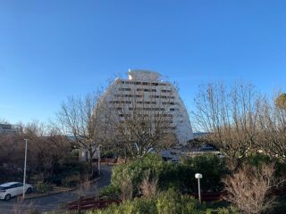  Appartement à louer 2 pièces 67 m²