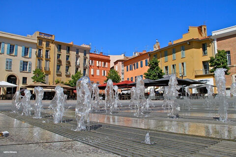 Immeuble de Rapport  Locatif Mixte (commerce et logement) Emplacement N°1 (Place République 162000 66000 Perpignan