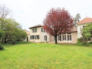  Maison à vendre 7 pièces 247 m²