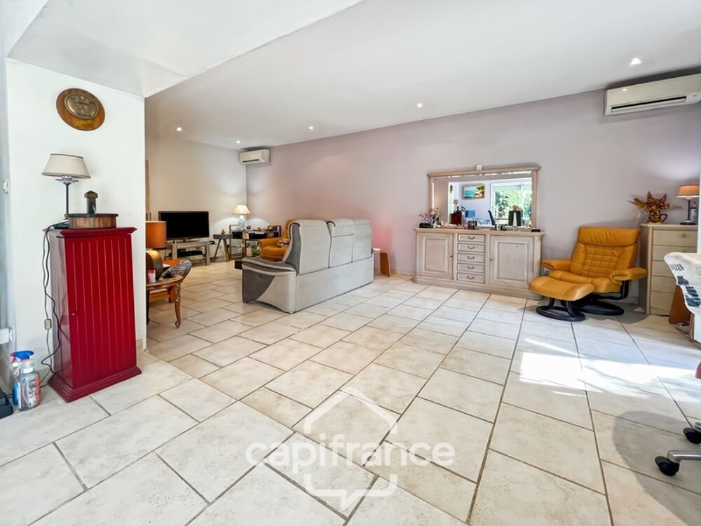 à vendre  Maison Hyères (83400)