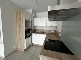  Appartement à louer 2 pièces 44 m²