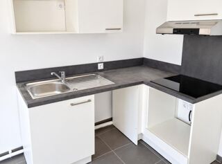  Appartement à louer 2 pièces 42 m²