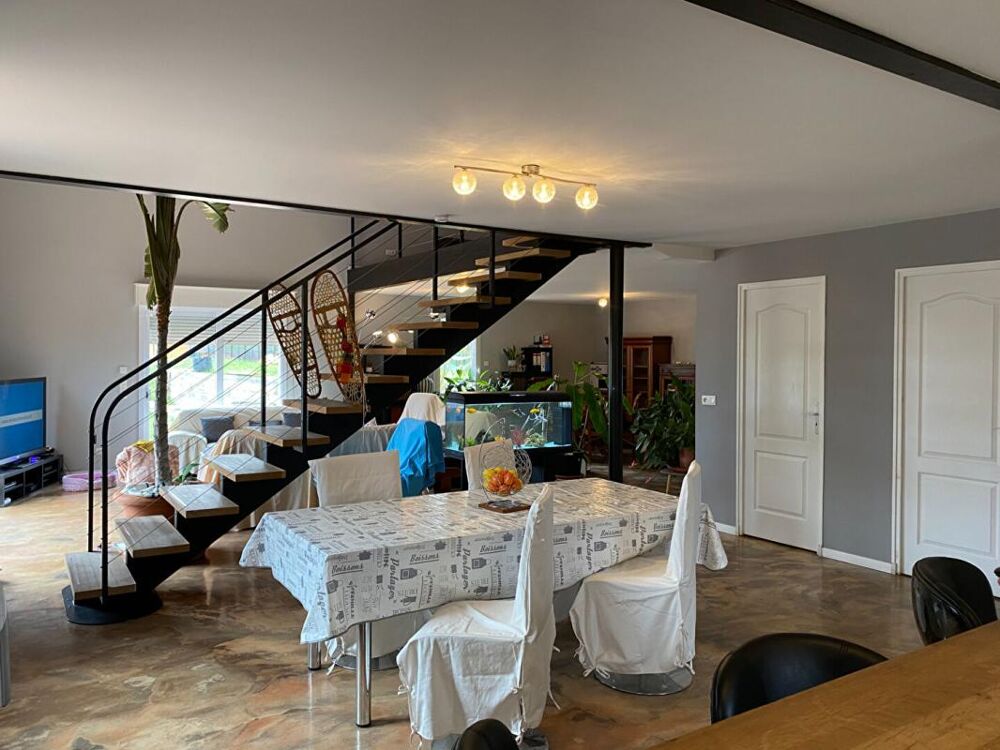 Maison Montignac Lascaux 11 pièce(s) 266.21 m2