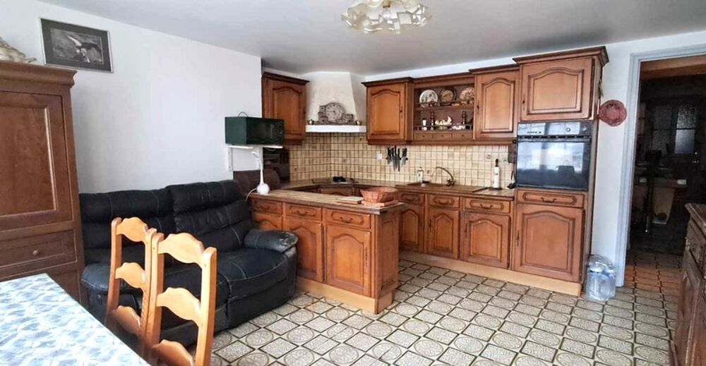 Maison avec boutique au coeur de Sarrancolin