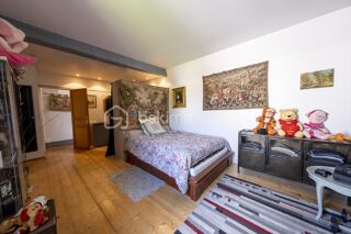  Propriété/château à vendre 7 pièces 242 m²