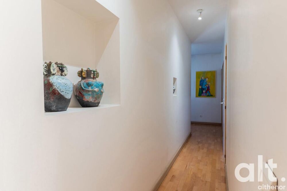 Bâtisse de caractère à Chavanod  8 pièces et terrain constructible