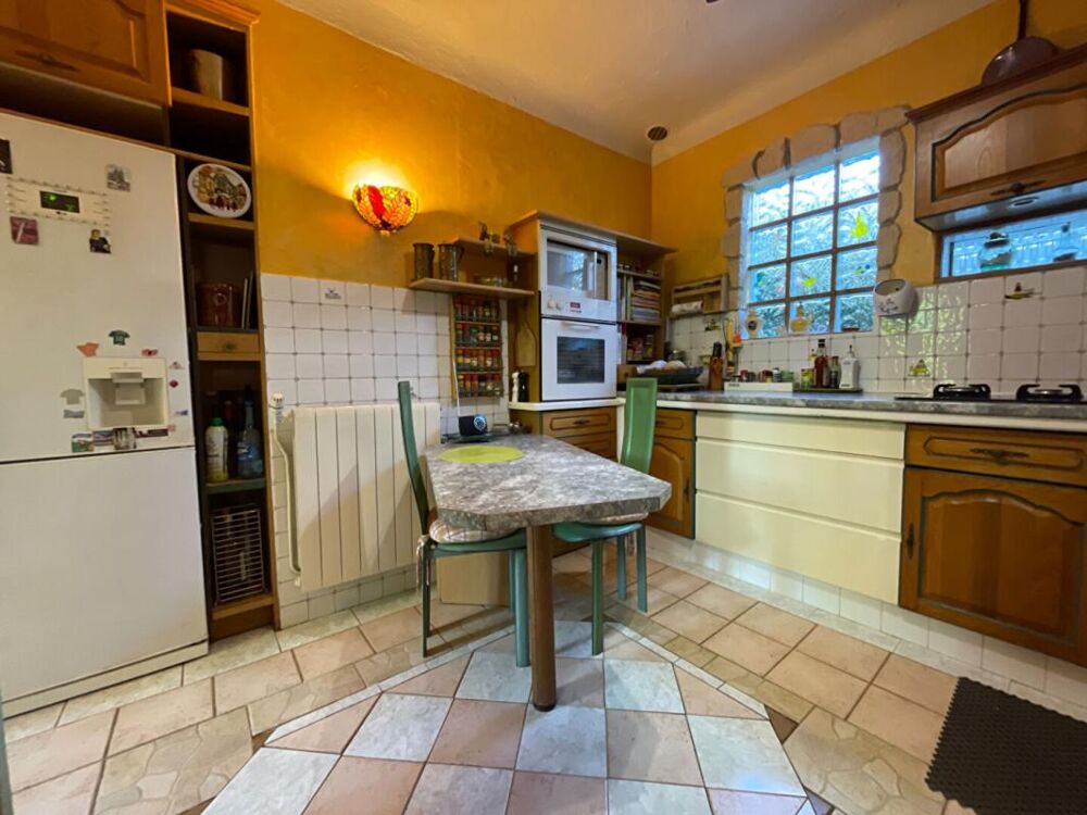 Vente maison de prestige 6 pièces 150 m² - Plus