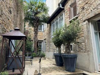  Maison à vendre 6 pièces 232 m²