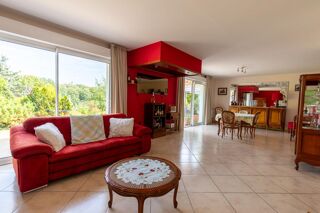  Maison  vendre 6 pices 150 m