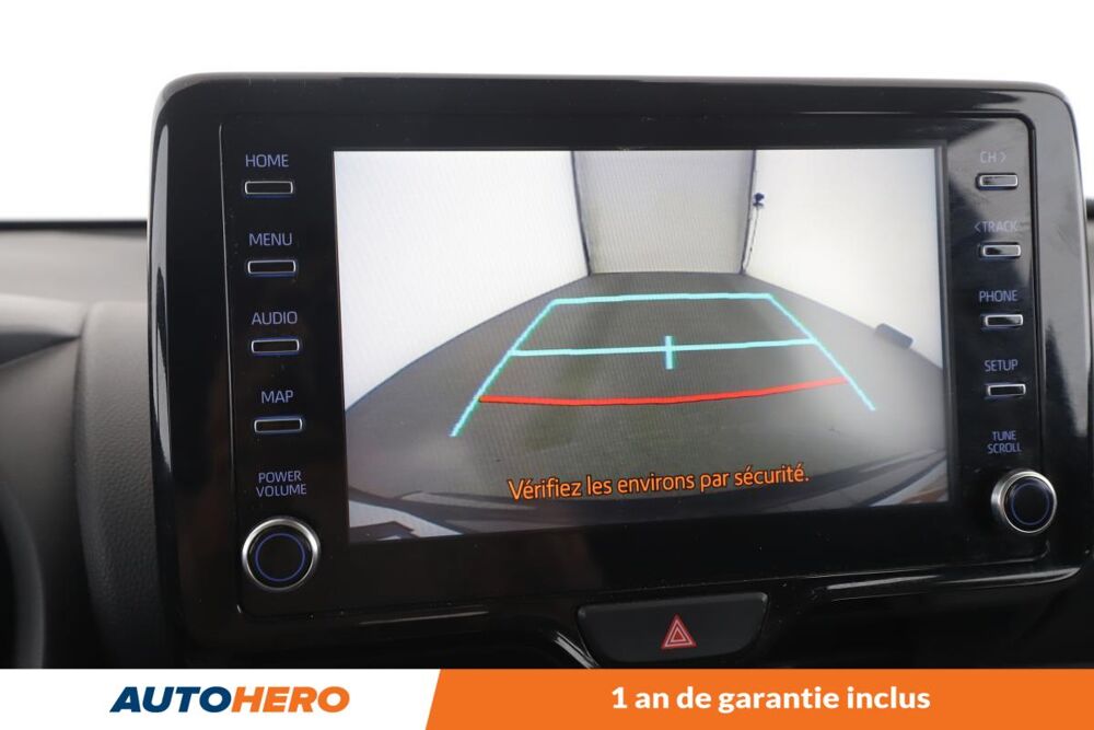 Yaris Cross 1.5 Hybride AWD-i Dynamic Business 116H 2022 occasion 92130 Issy-les-Moulineaux