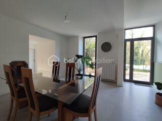  Maison � vendre 10 pi�ces 315 m�