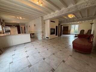  Maison à vendre 10 pièces 267 m²