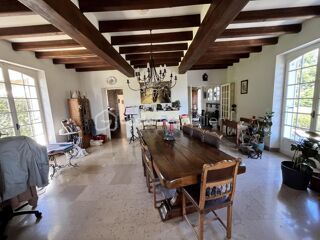  Propri�t�/ch�teau � vendre 9 pi�ces 258 m�