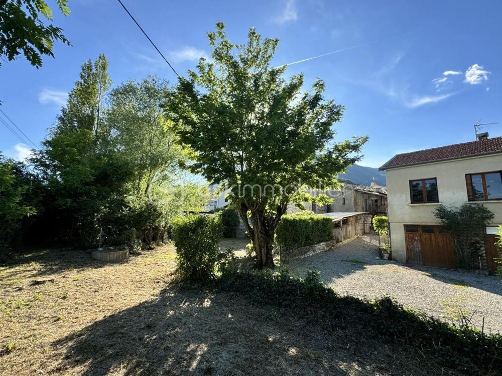 Vente Maison Maison 3 chambres sur terrain d'environ 800 m² Aspremont