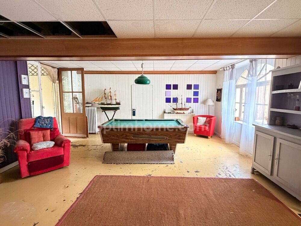 Maison à vendre 8 pièces MORTAGNE SUR SEVRE (85)