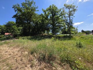  Terrain  vendre 747 m