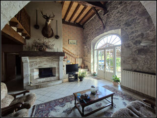  Maison � vendre 12 pi�ces 310 m�